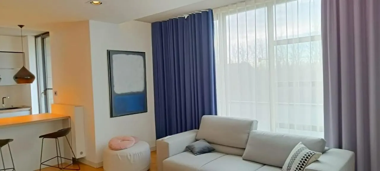 Anvers Apartament ブカレスト アパート
