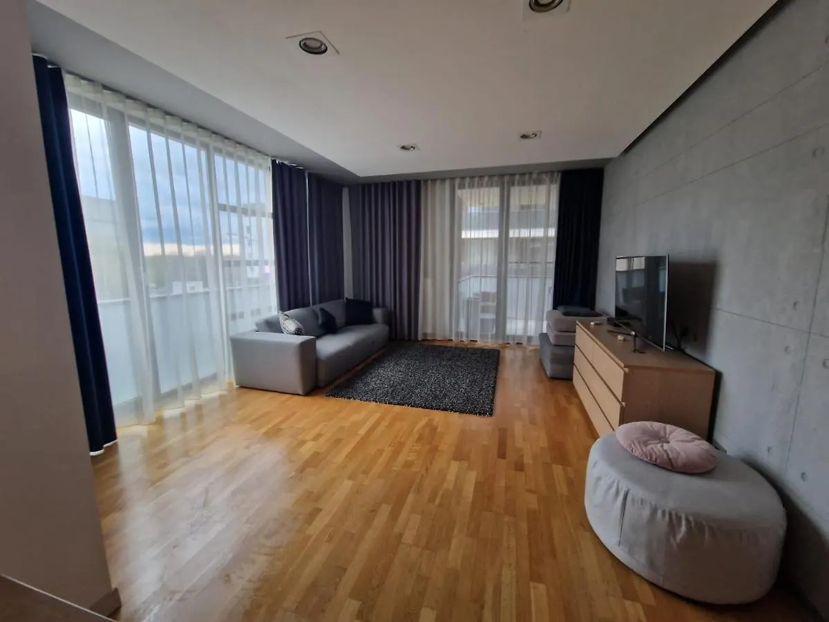 Anvers Apartament ブカレスト 0*,